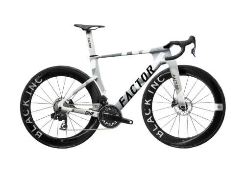 BIC. FACTOR ONE FORCE - 2026